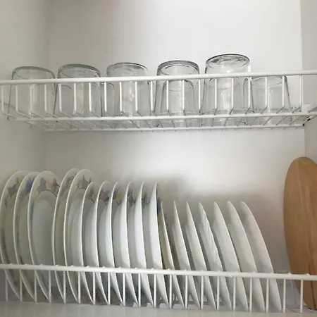 Apartamento Apartamento Con Aire Acondicionado+jardín Y Piscina *